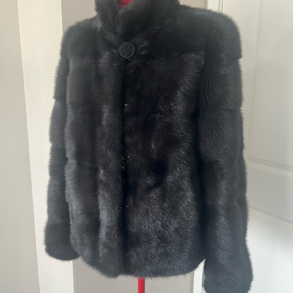 Elegant Black mink Coat
